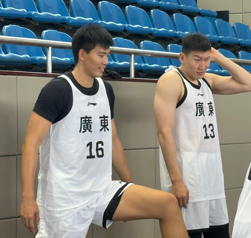 其他球员全, 今天关辛探