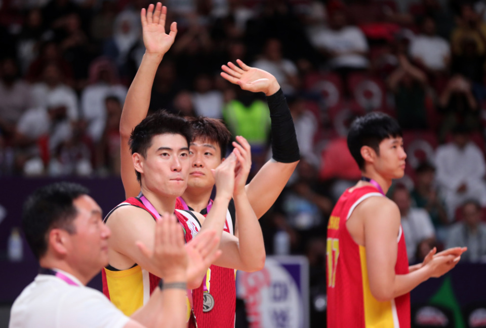 上的表现可, com