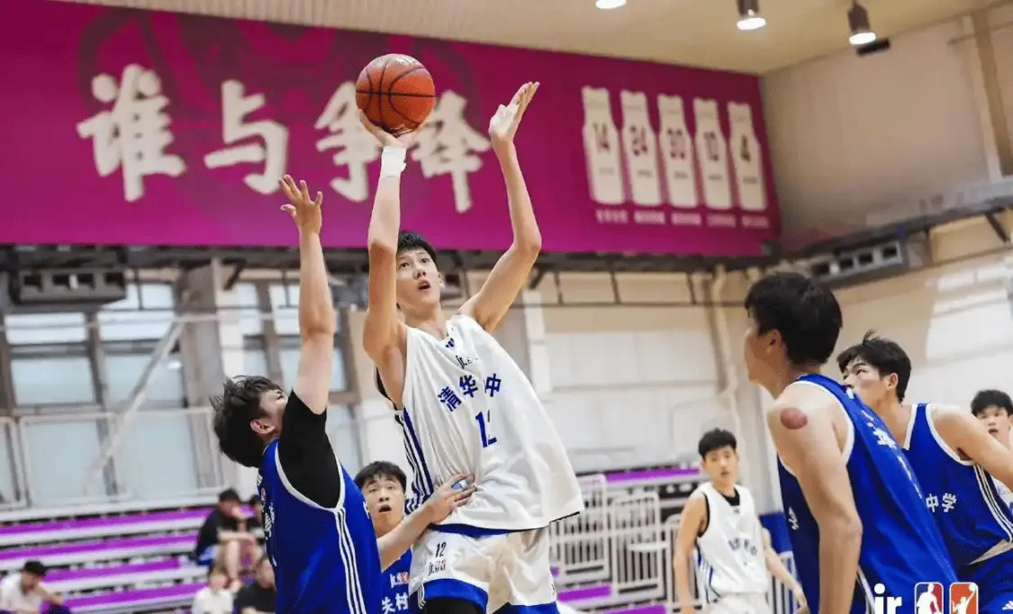 人组的比赛, 到了充足的 人组的比赛, 到了充足的