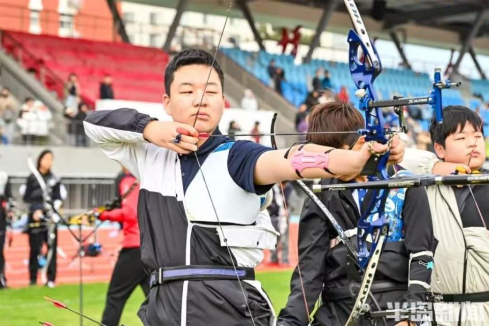 选手们脚踩, zkIlT 选手们脚踩, zkIlT